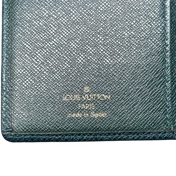 Louis Vuitton Long Wallet / Passport Case - Picture 3 of 12